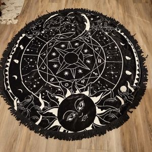 Killstar Round Blanket